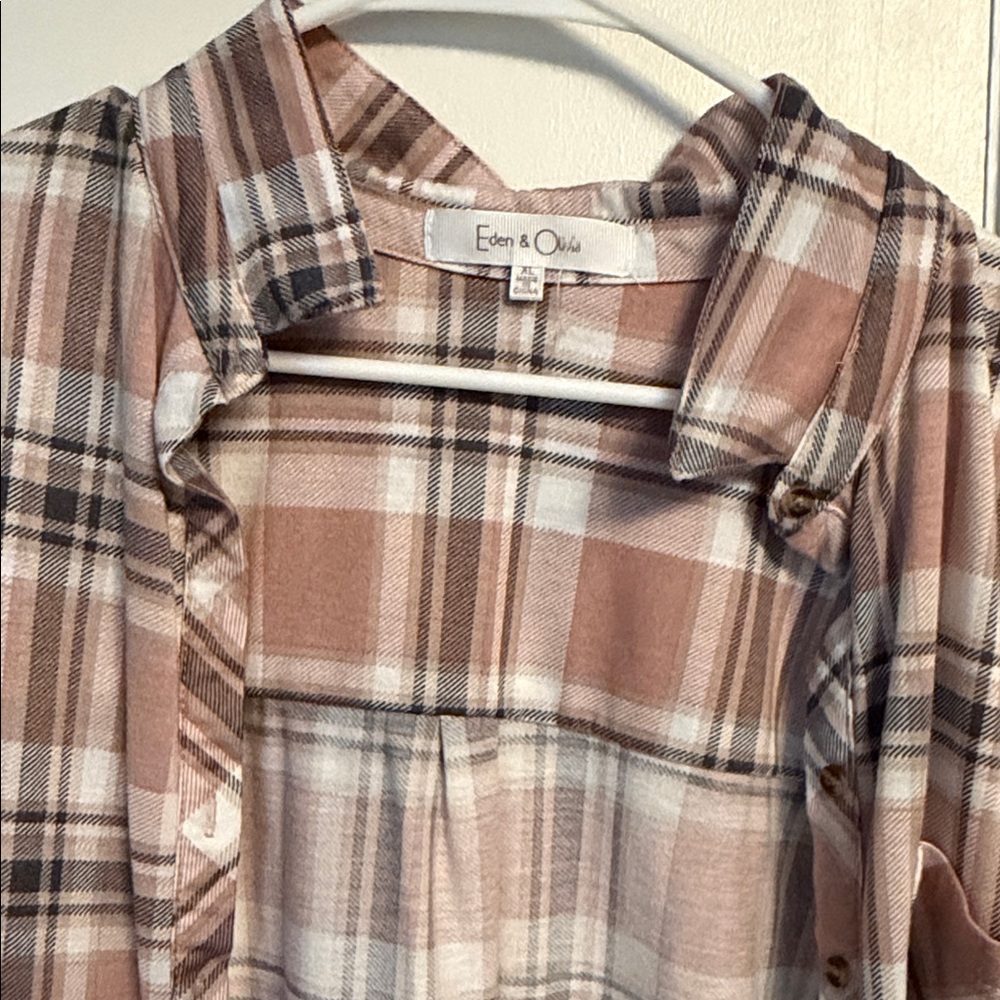 Eden & Olivia Tan Plaid Shirt